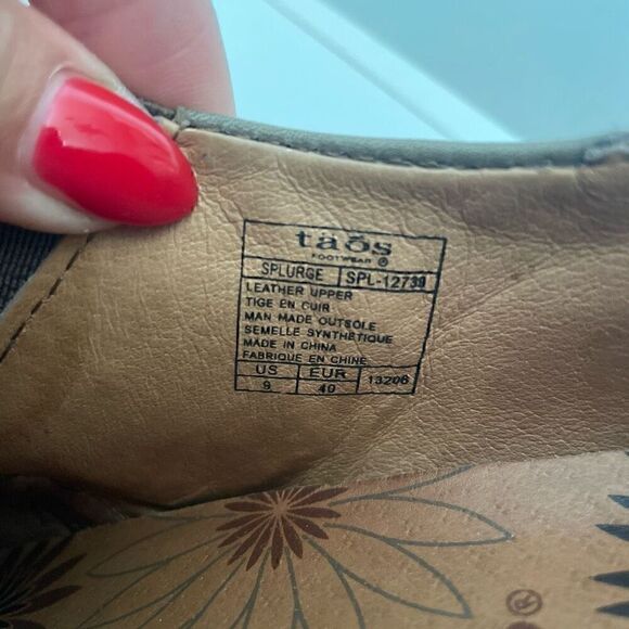 Taos Wedge Shoes Booties Size 9 Tan Leather Casual Slip On Comfort SPLURGE - Picture 7 of 11